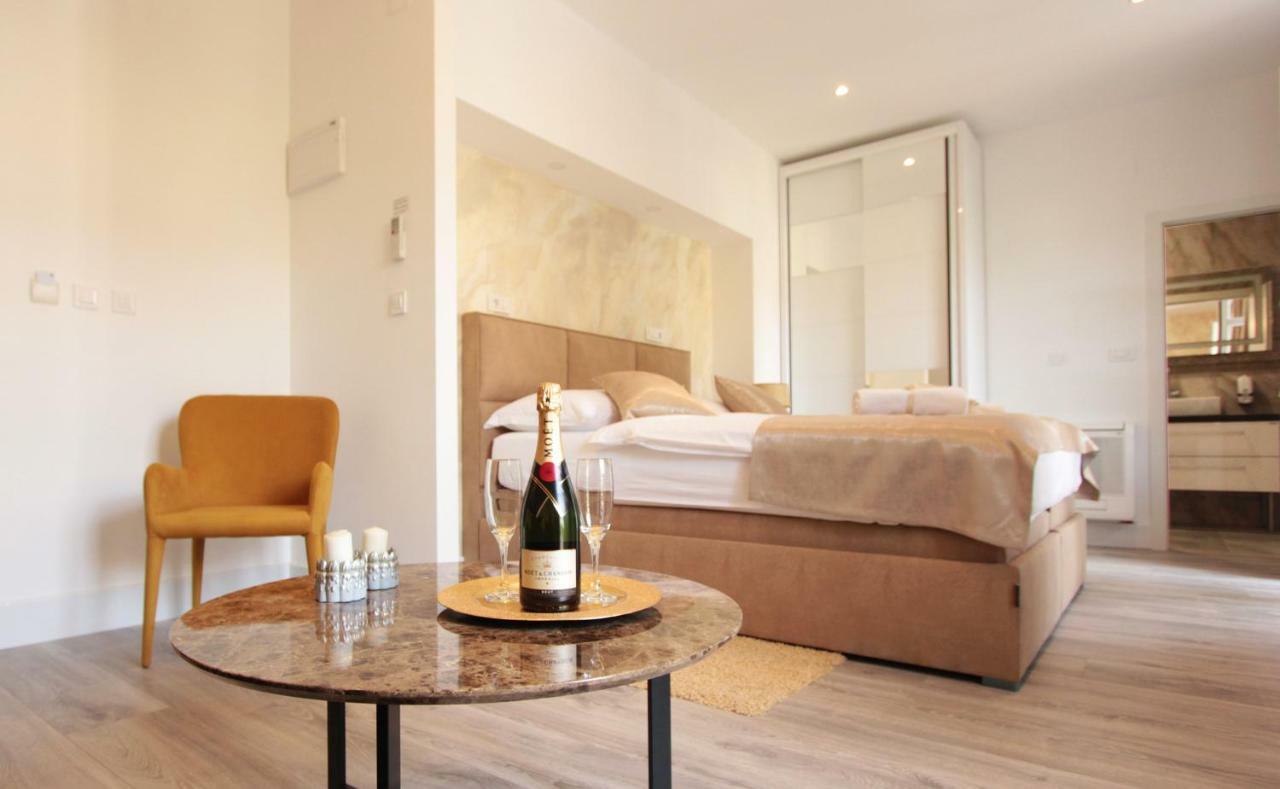 Well Of Life Luxury Rooms 스플리트 외부 사진